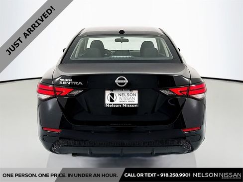 Certified 2025 Nissan Sentra SV w/ Trunk Package image 6