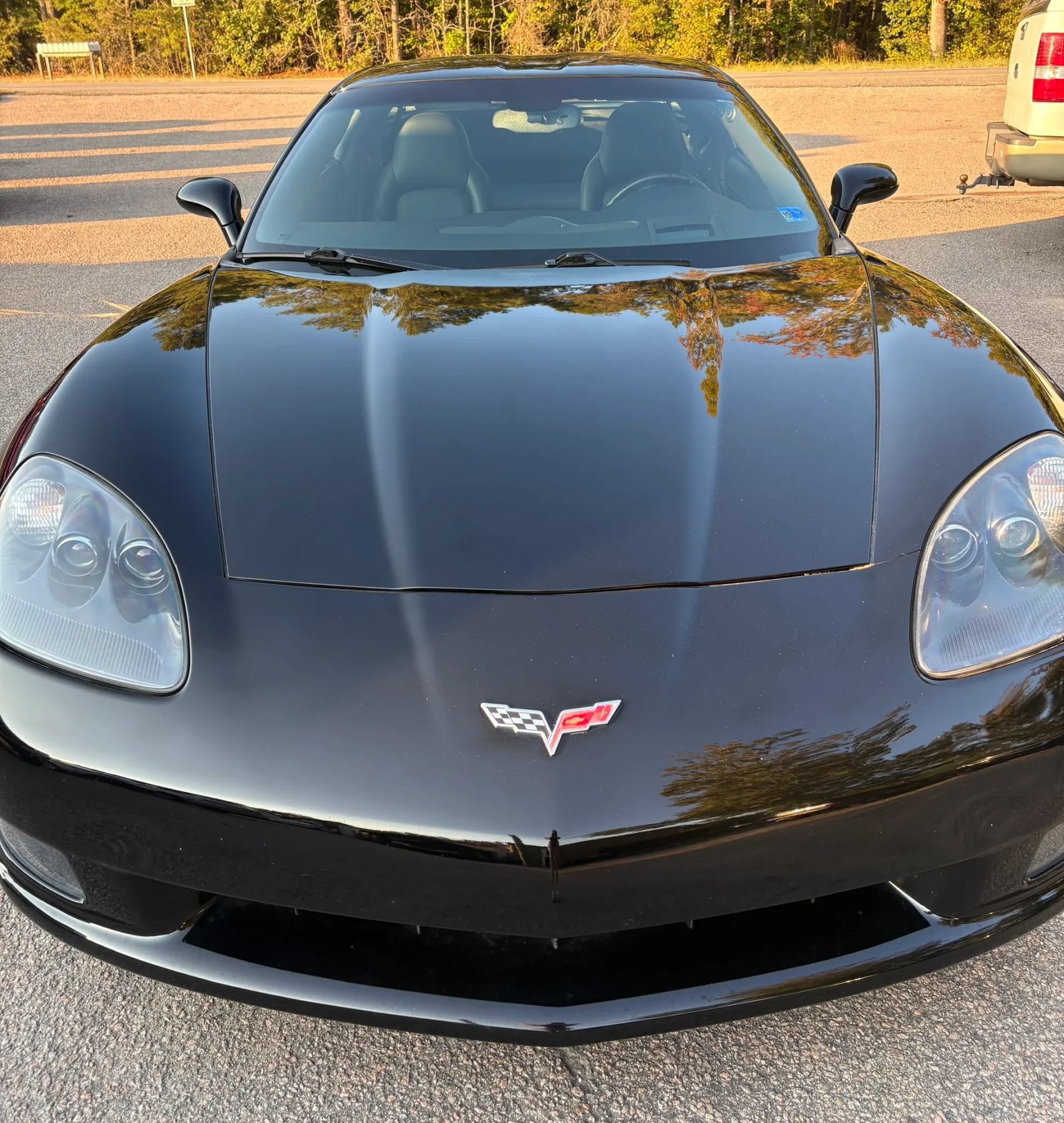 Used 2008 Chevrolet Corvette Coupe w/ Preferred Equipment Group RWD image 8