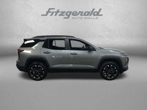 Used 2026 Chevrolet Equinox RS FWD image 6
