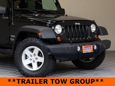 Used 2012 Jeep Wrangler Unlimited Sport image 3