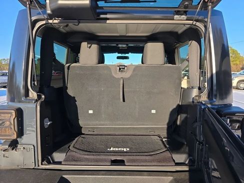 Used 2016 Jeep Wrangler Sport w/ Quick Order Package 24S image 37