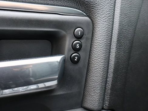 Used 2025 RAM 2500 Laramie image 11