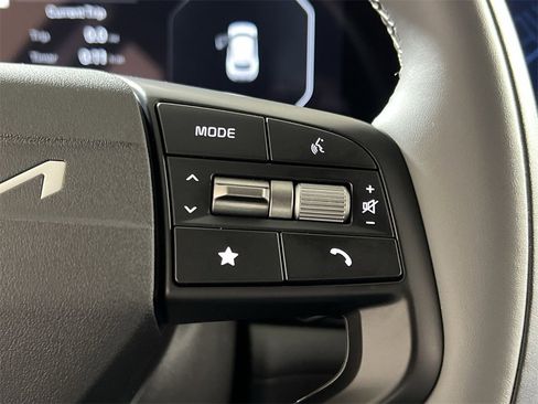 New 2025 Kia EV6 Wind image 28