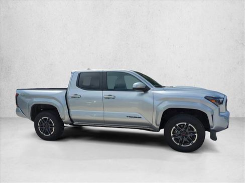 Certified 2024 Toyota Tacoma TRD Sport RWD image 4