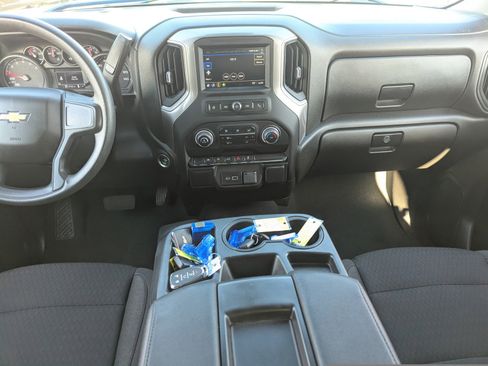 Certified 2022 Chevrolet Silverado 1500 Custom image 17