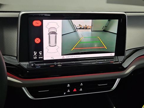 New 2026 Volkswagen Atlas Peak Edition AWD/4WD image 19