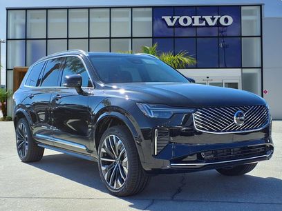 New 2026 Volvo XC90 B5 Core w/ Protection Package Premier