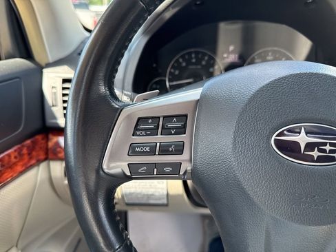 Used 2012 Subaru Outback 2.5i Limited w/ Moonroof Pkg AWD/4WD image 28