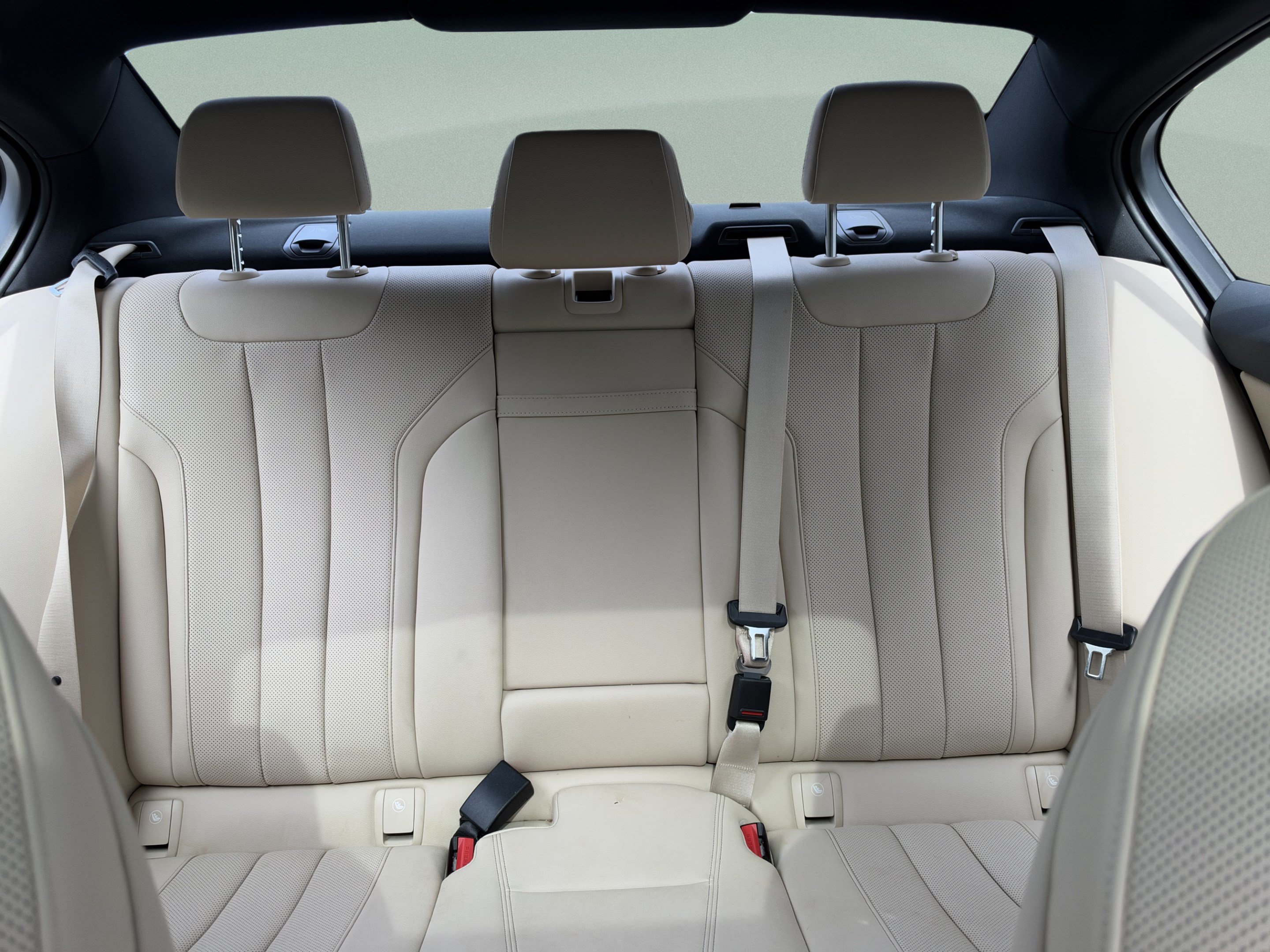 Used 2022 BMW 540i w/ Convenience Package RWD image 26