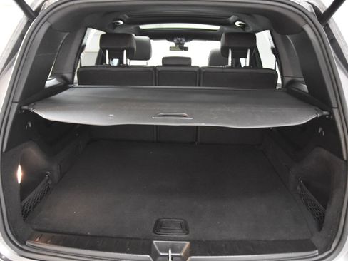 Used 2023 Mercedes-Benz GLB 250 image 39