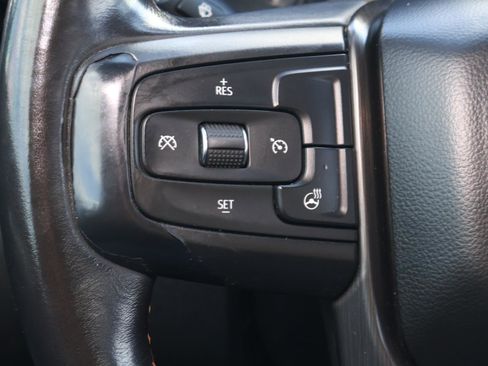 Used 2022 GMC Sierra 2500 AT4 image 25