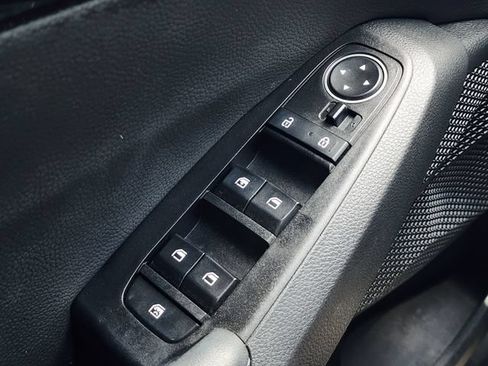 Certified 2023 Kia Seltos S FWD image 25