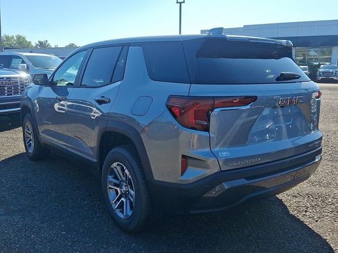 New 2027 GMC Terrain Elevation FWD image 3