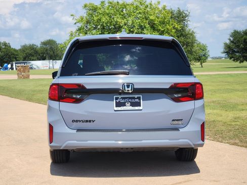 New 2026 Honda Odyssey Sport-L image 8
