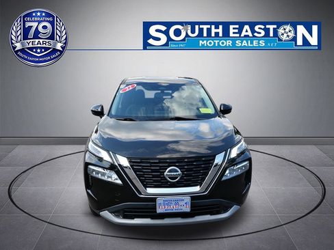 Used 2022 Nissan Rogue SV AWD/4WD image 3