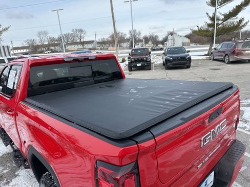 Used 2021 GMC Sierra 1500 AT4 w/ AT4 Value Package image 36