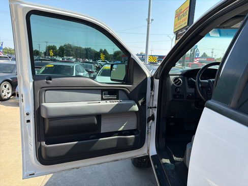 Used 2013 Ford F150 XLT w/ XLT Convenience Pkg AWD/4WD image 18
