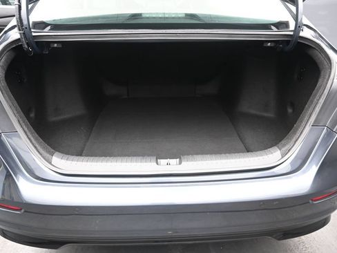Used 2023 Honda Accord Touring image 17