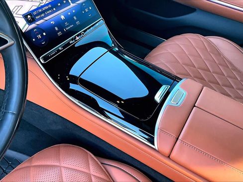 Used 2024 Mercedes-Benz S 580 S 580 image 17