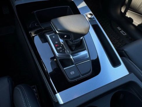 Used 2025 Audi Q5 2.0T Premium Plus image 18