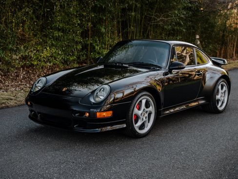 Used 1996 Porsche 911 Turbo image 15