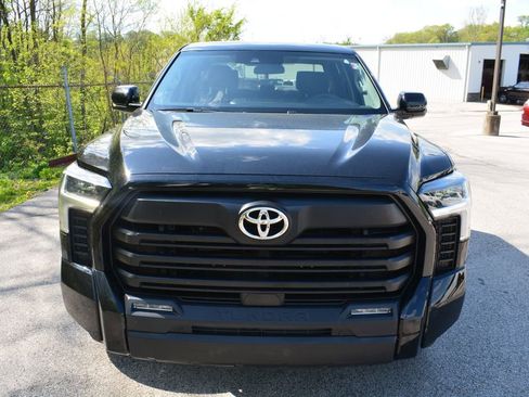 Used 2023 Toyota Tundra SR5 w/ SR5 Convenience Package AWD/4WD image 2