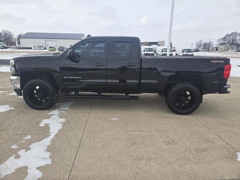 Used 2017 Chevrolet Silverado 1500 LT w/ All Star Edition image 7