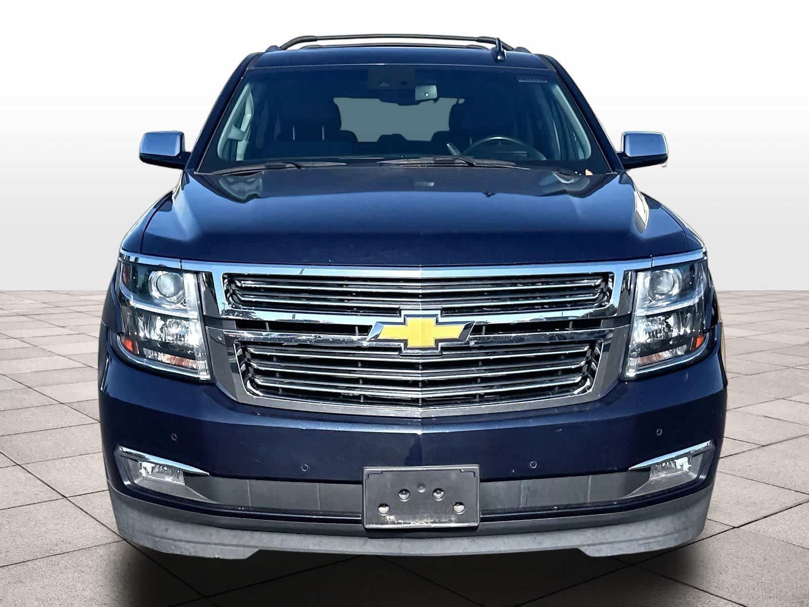 Used 2019 Chevrolet Tahoe Premier w/ Premier Plus Edition AWD/4WD image 2