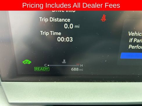 Used 2026 Toyota RAV4 XSE w/ Panoramic Sun Roof Package AWD/4WD image 10