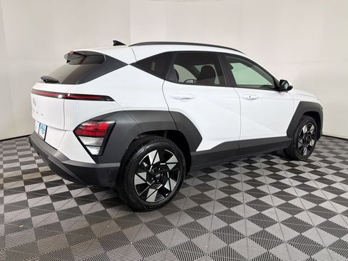Used 2025 Hyundai Kona SEL image 8
