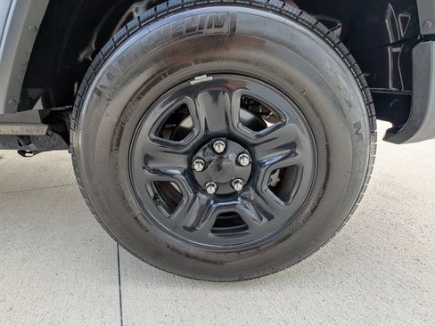 Used 2020 Jeep Wrangler Sport image 40