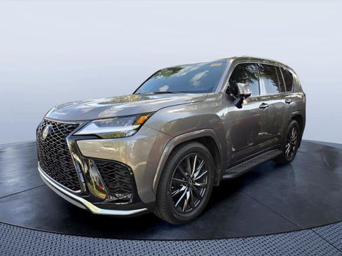Used 2023 Lexus LX 600 F Sport AWD/4WD image 3