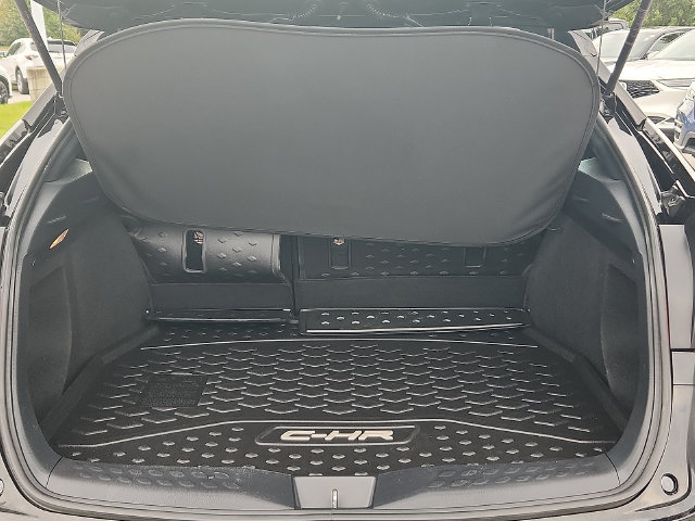 Used 2019 Toyota C-HR LE FWD image 28