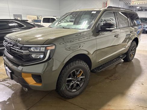 New 2025 Ford Expedition Tremor image 4