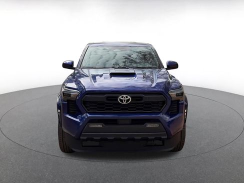 Used 2024 Toyota Tacoma TRD Sport image 4