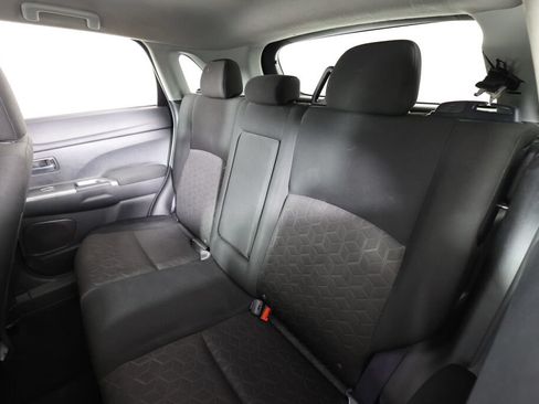 Used 2021 Mitsubishi Outlander Sport SE FWD image 15