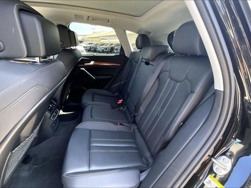 Used 2023 Audi Q5 2.0T Prestige w/ Prestige Package AWD/4WD image 35
