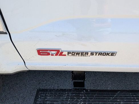 New 2026 Ford F250 Lariat image 48