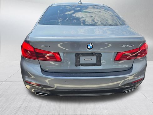 Used 2018 BMW 540i xDrive AWD/4WD image 5