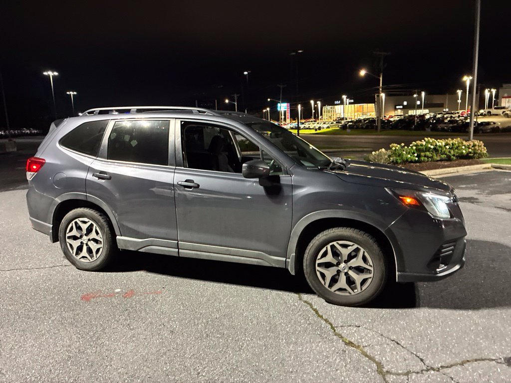 Certified 2024 Subaru Forester Premium AWD/4WD image 5