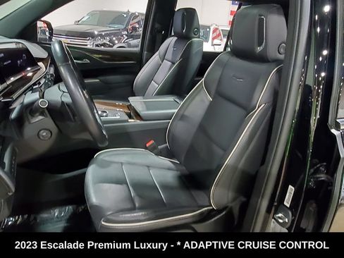 Used 2023 Cadillac Escalade Premium Luxury AWD/4WD image 6