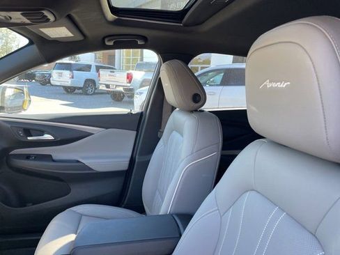 New 2026 Buick Envista Avenir image 14