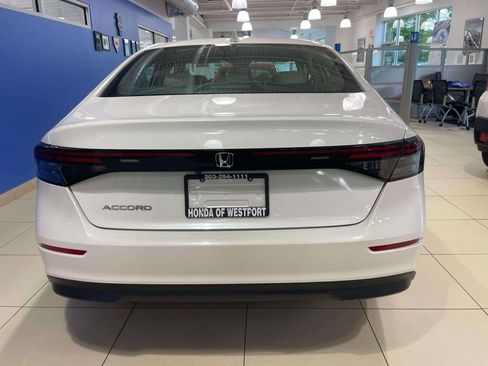 Certified 2024 Honda Accord LX image 5