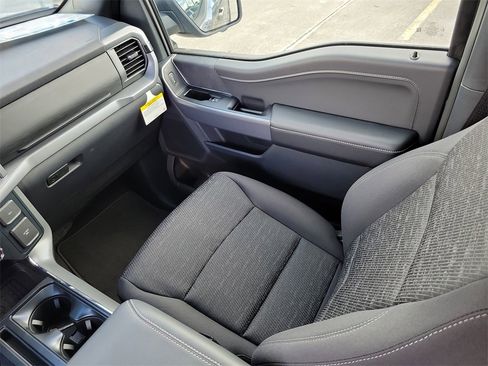 New 2025 Ford F150 XLT w/ Equipment Group 302A MID image 15