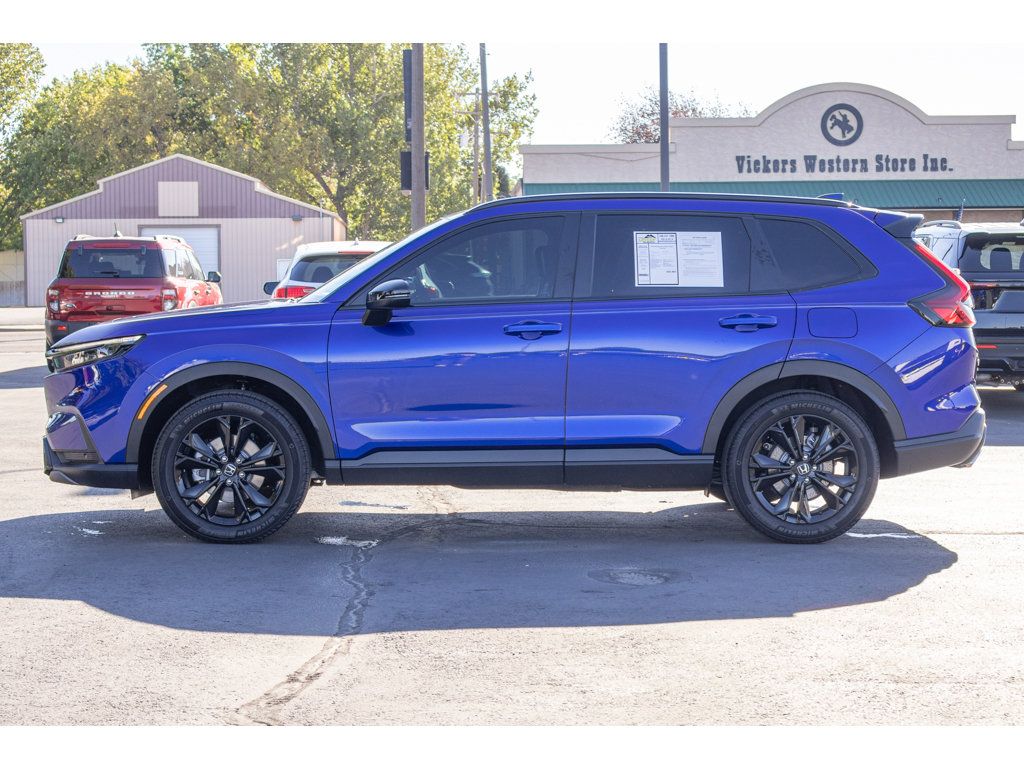 Used 2023 Honda CR-V Sport Touring image 6