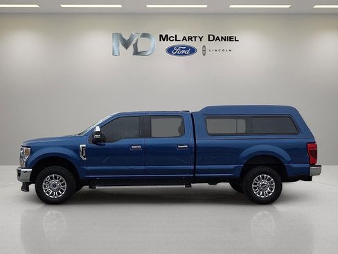 Certified 2022 Ford F350 Lariat w/ Lariat Ultimate Package image 3
