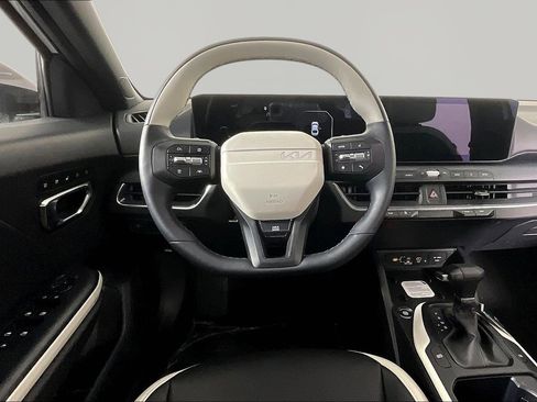 New 2026 Kia K4 GT-Line image 9