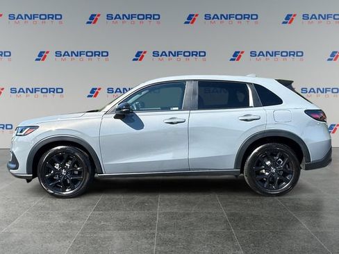 Used 2024 Honda HR-V Sport image 2