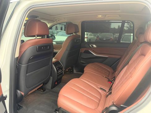 Used 2019 BMW X7 xDrive50i w/ Premium Package AWD/4WD image 30