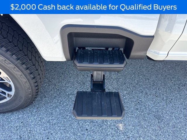 New 2026 Ford F250 Platinum w/ Platinum Plus Package AWD/4WD image 22